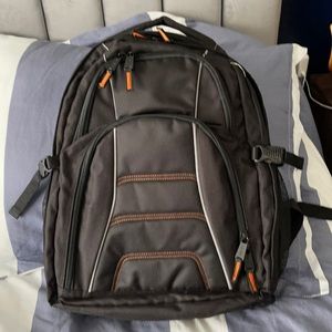 Amazon Basics Bookbag